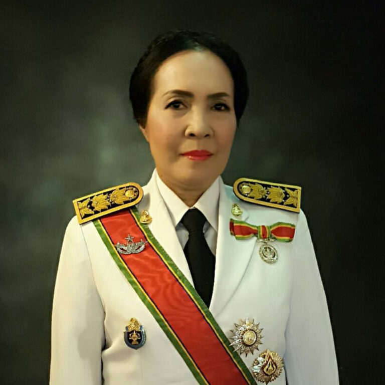 นางสาวเยาวมาลย์ จ้อยจุฬี