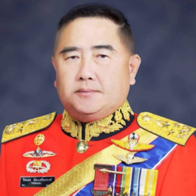 พลเอก ธีระเดช ฉัตรเสถียรพงศ์